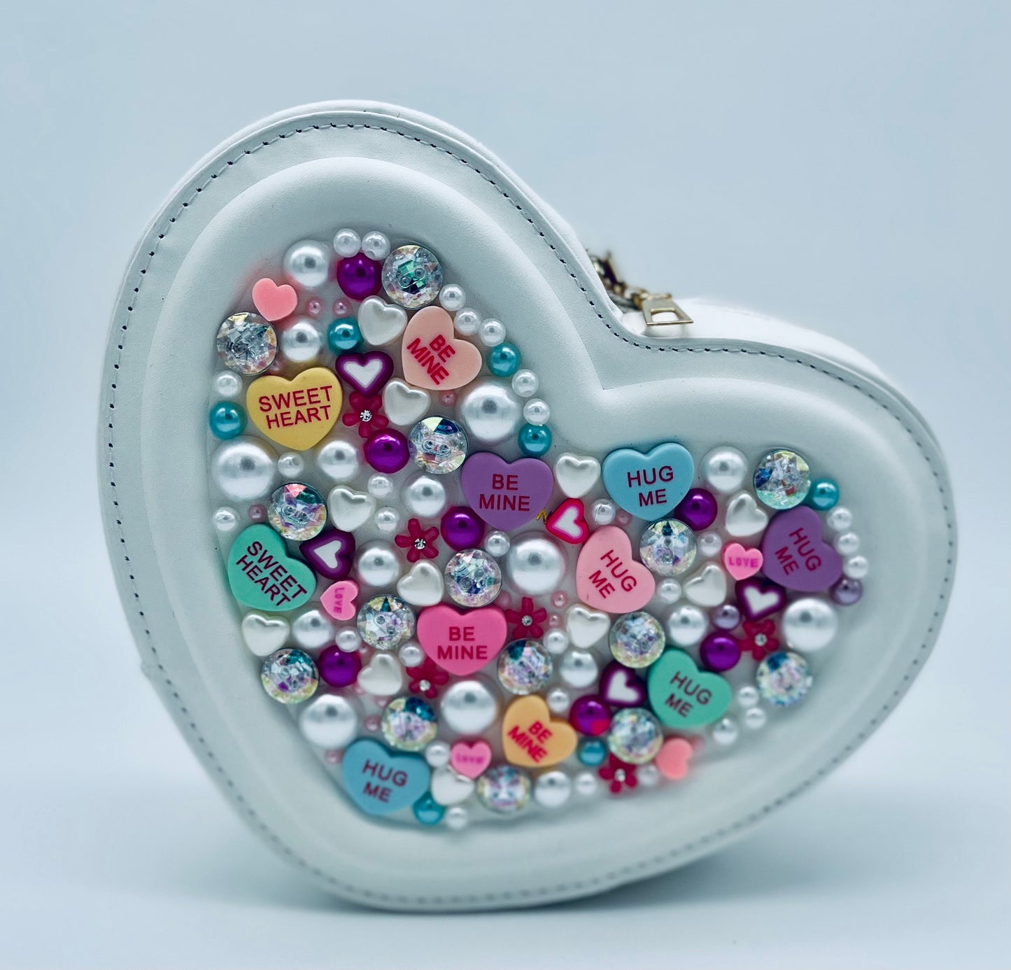 Sweetheart Novelty Purse topped with Extra Hearts and Jewels