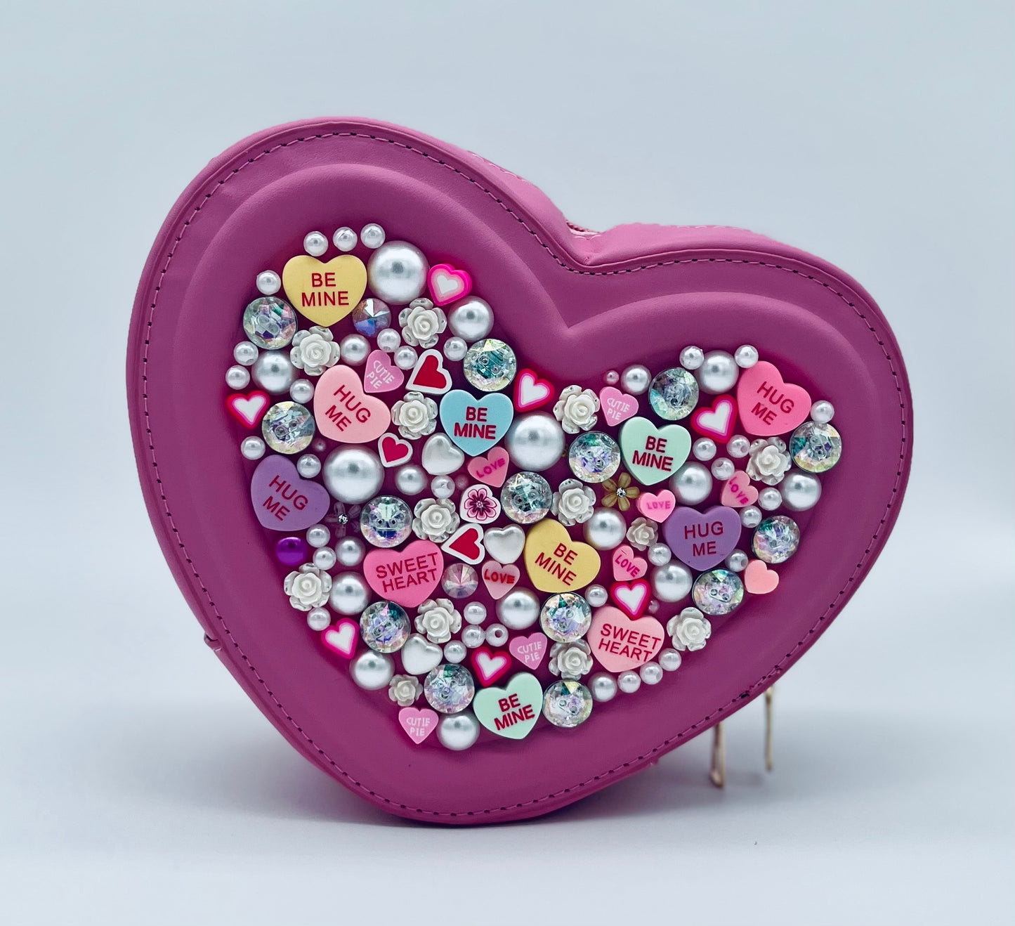 Sweetheart Novelty Purse topped with Extra Hearts and Jewels