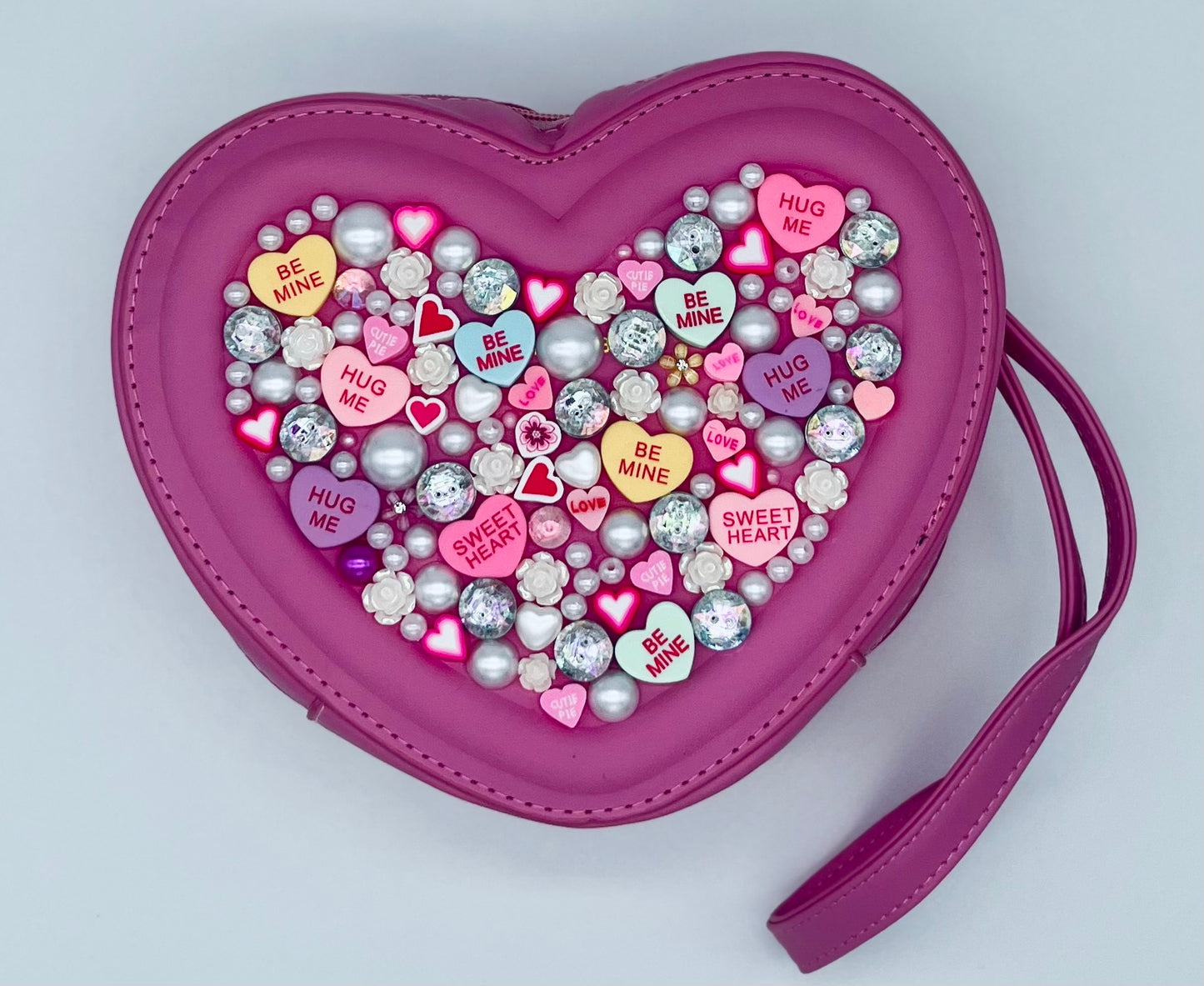 Sweetheart Novelty Purse topped with Extra Hearts and Jewels