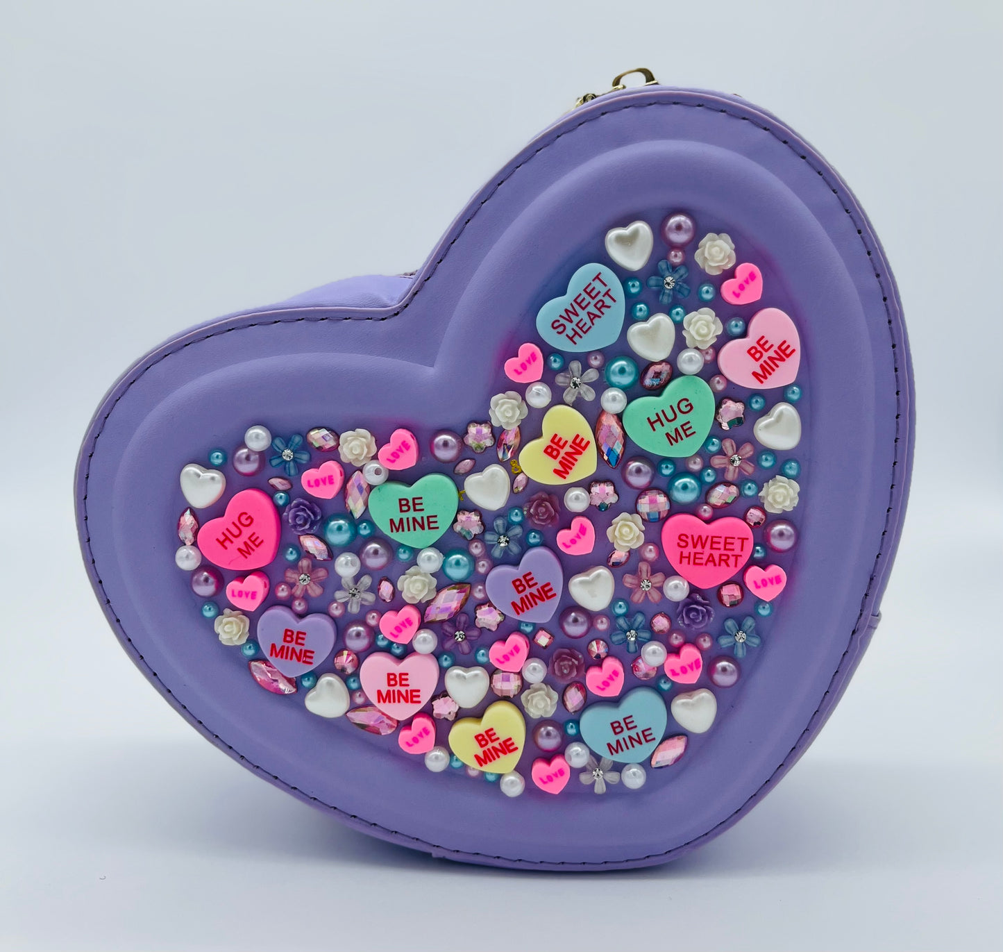 Sweetheart Novelty Purse topped with Pearls and Jewels