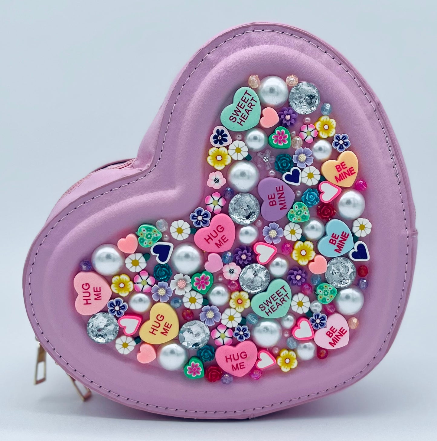 Sweetheart Novelty Purse topped with Extra Hearts and Jewels
