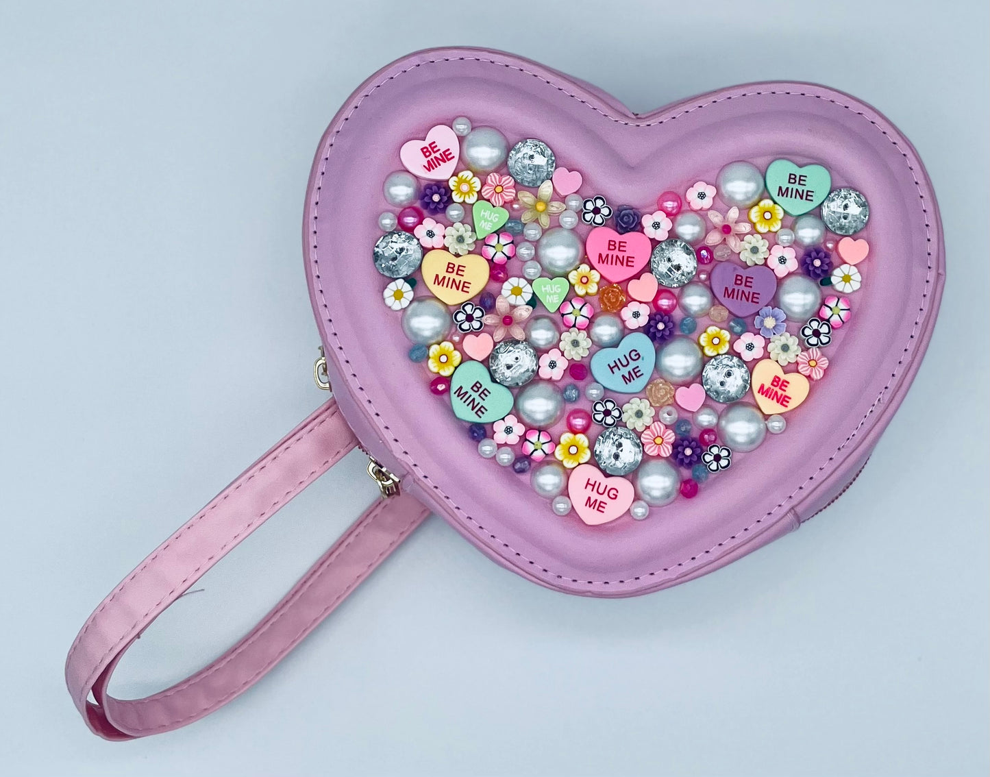 Sweetheart Novelty Purse topped with Extra Flowers and Jewels