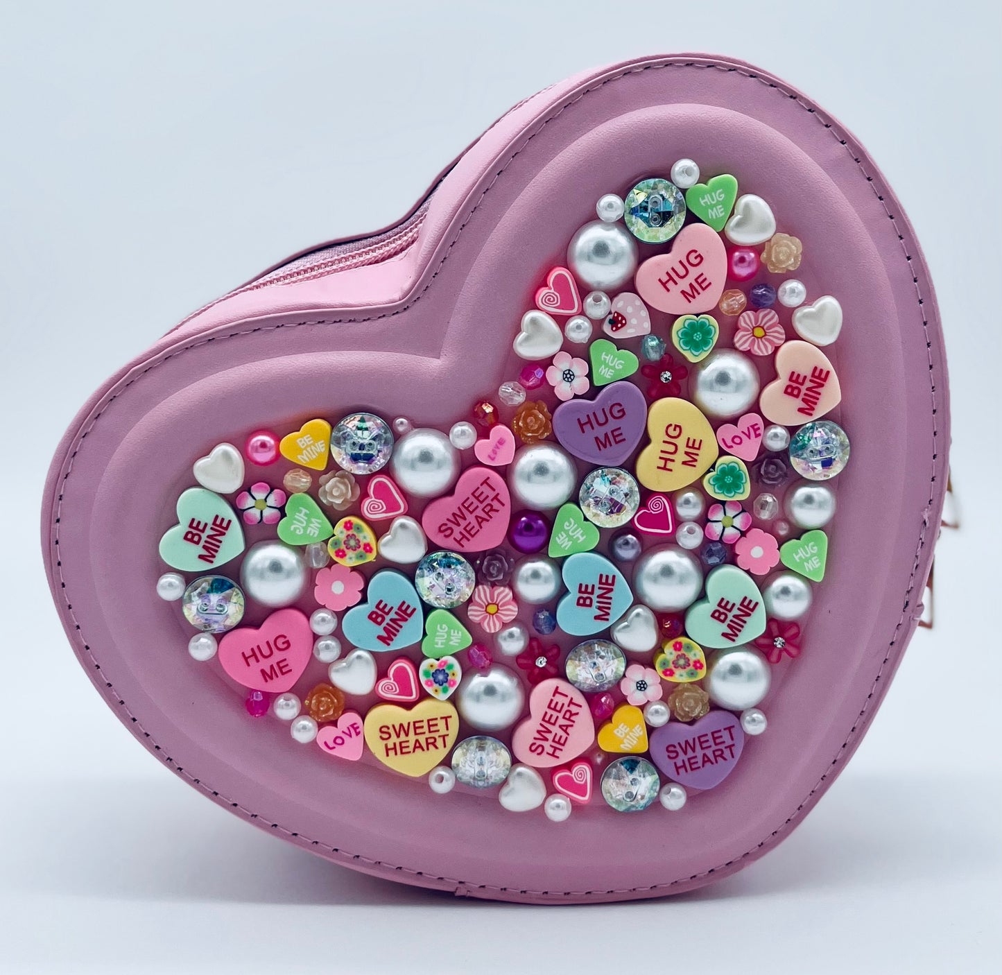 Sweetheart Novelty Purse topped with Extra Hearts and Jewels