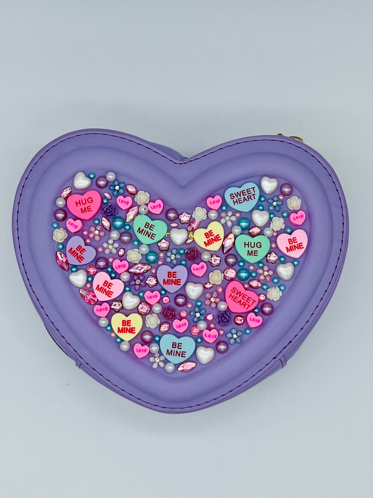 Sweetheart Novelty Purse topped with Pearls and Jewels