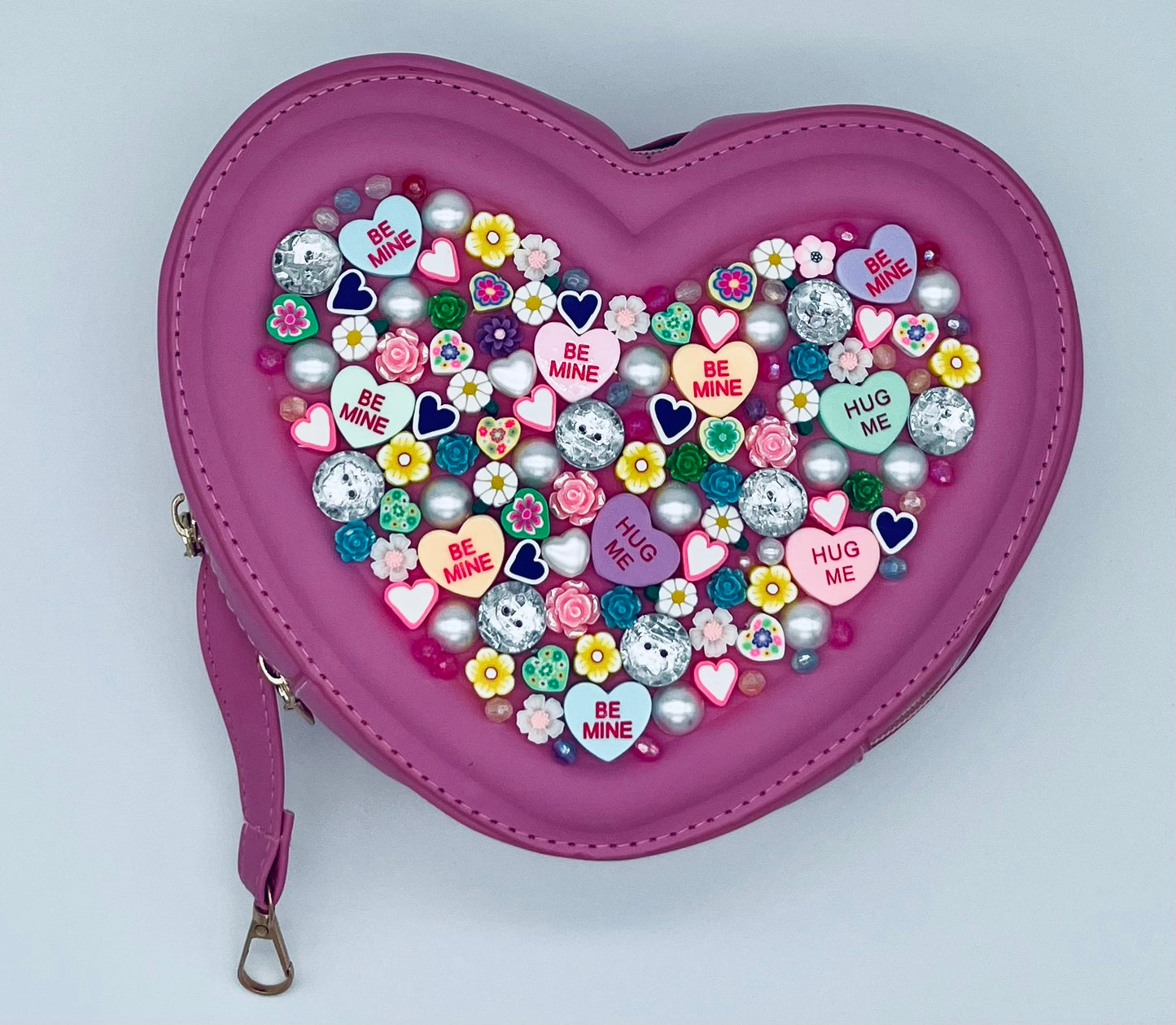 Sweetheart Novelty Purse topped with Extra Hearts and Jewels