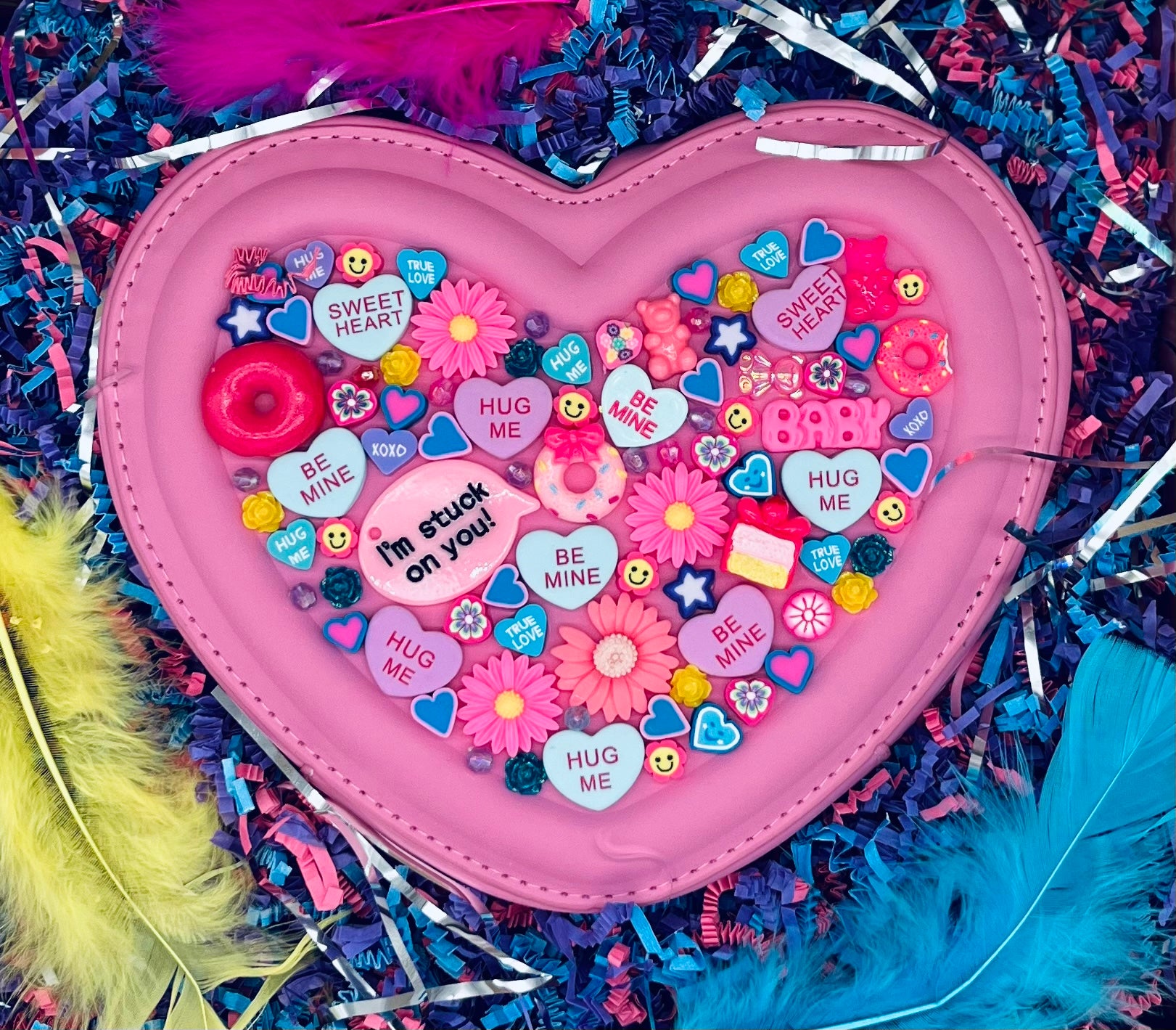 Sweetheart Novelty Purse topped with Extra Hearts and Jewels – Kick.Rox.Shop