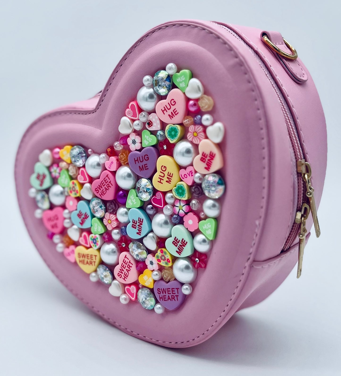 Sweetheart Novelty Purse topped with Extra Hearts and Jewels